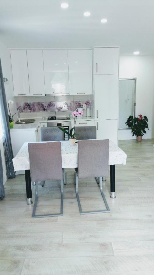 Apartment Davorka マカルスカ エクステリア 写真